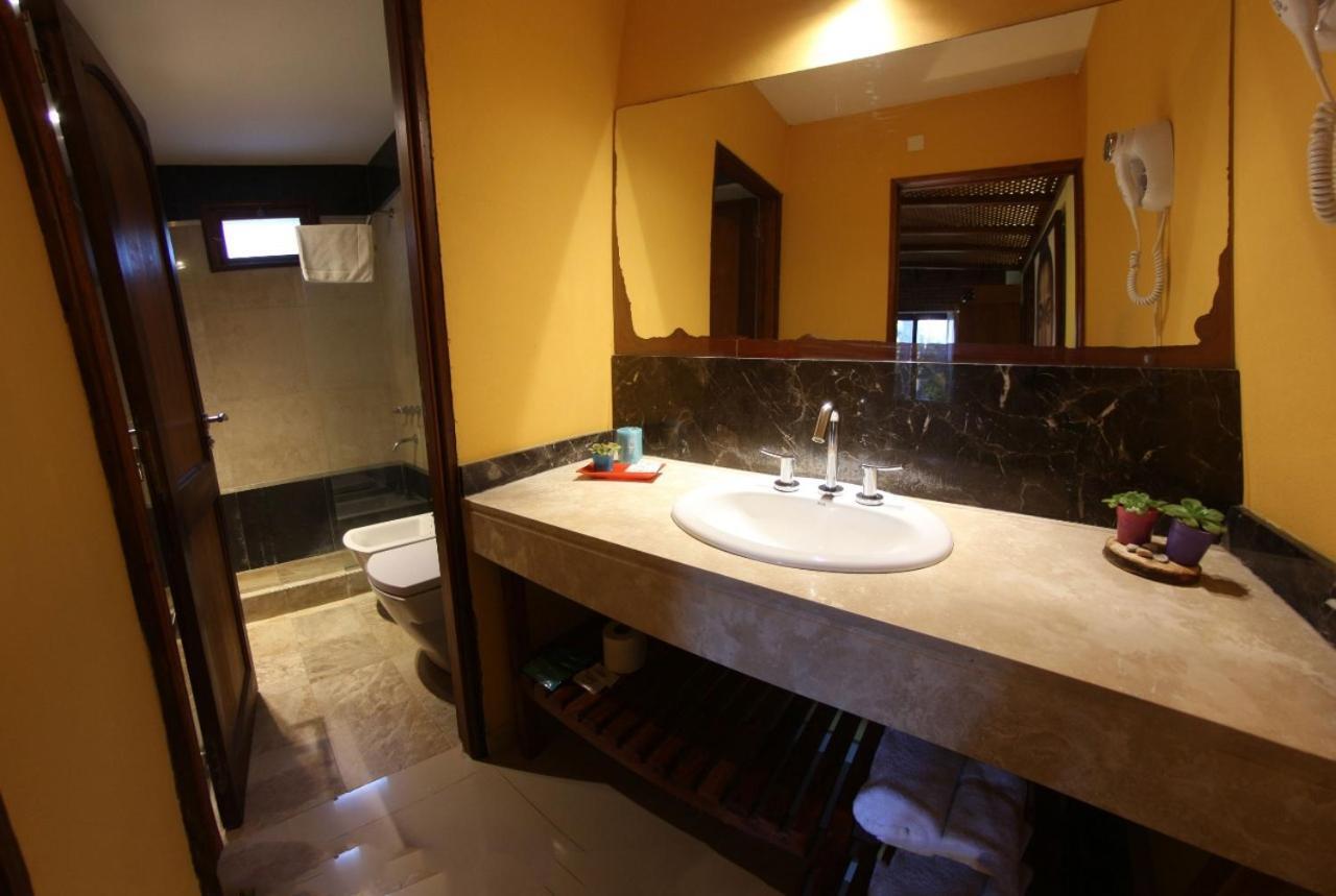 Cumelo Carilo Aparthotel Bagian luar foto
